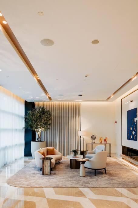 Serviced Luxurious 3+1 In Address Emaar Square Стамбул Екстер'єр фото
